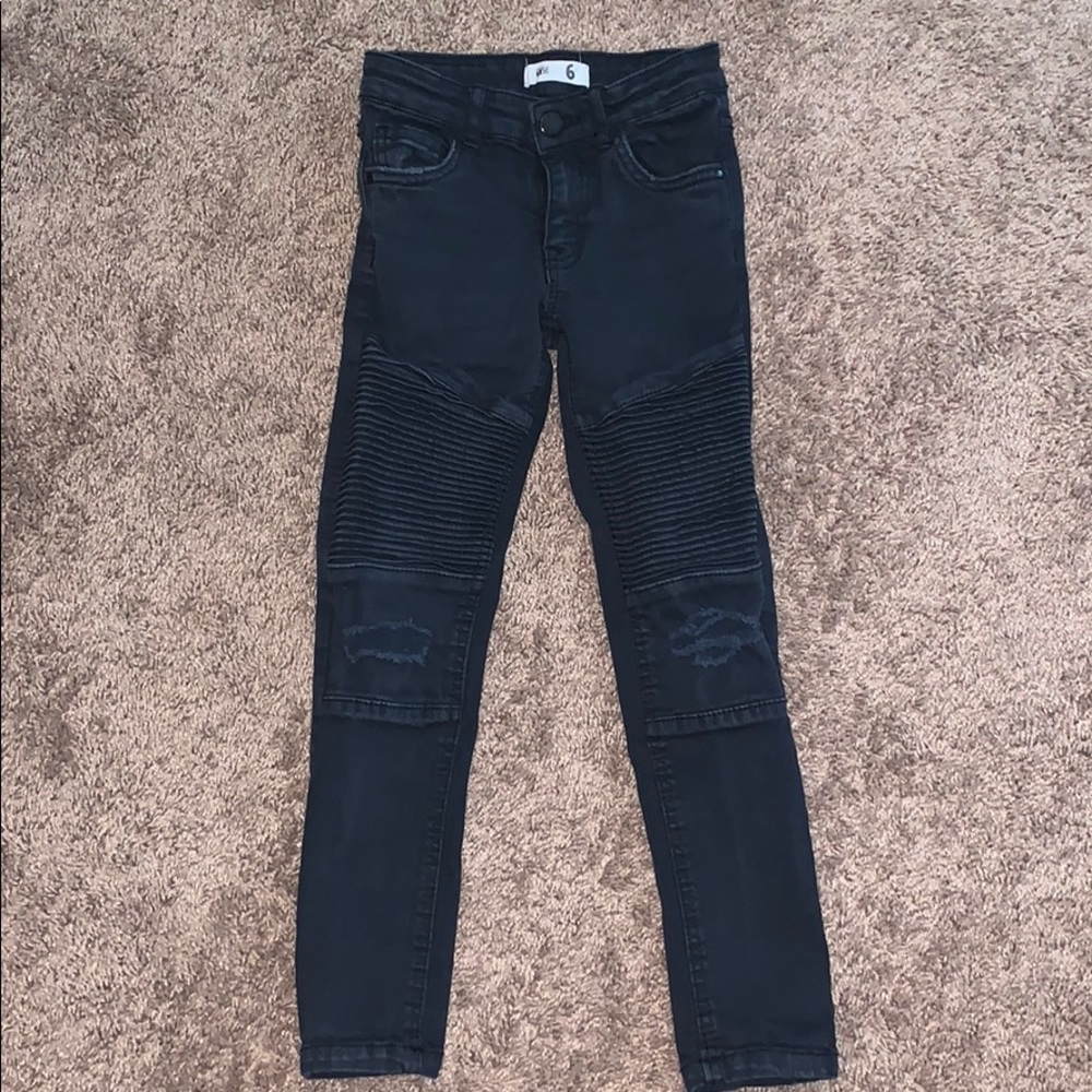 Cotton on kids jeans size 6